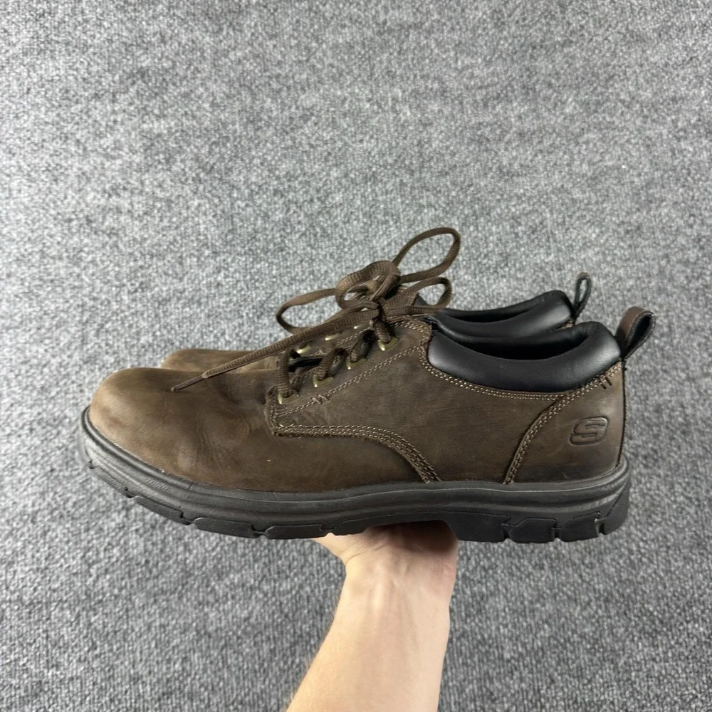 Skechers Relaxed Fit Shoes Mens Size 12 Brown Leather Lace Up Casual SN 64260